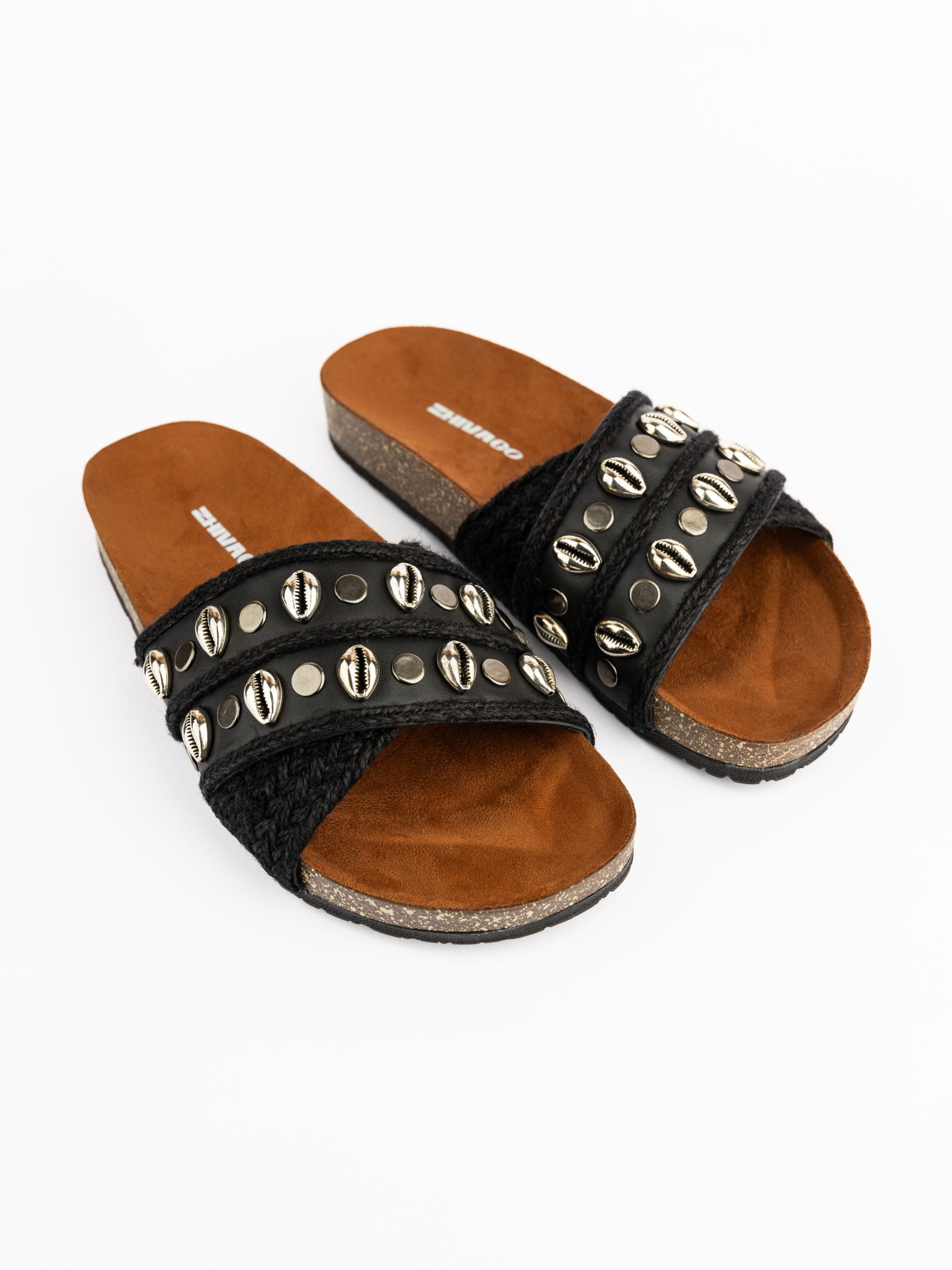Reina Slides - Image 2