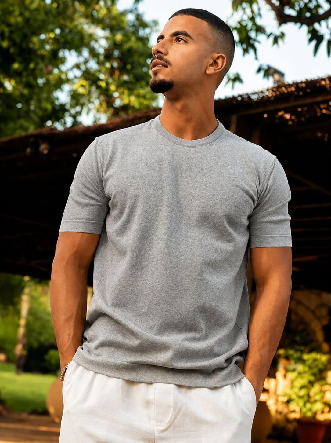 Round Neck Knit T-Shirt