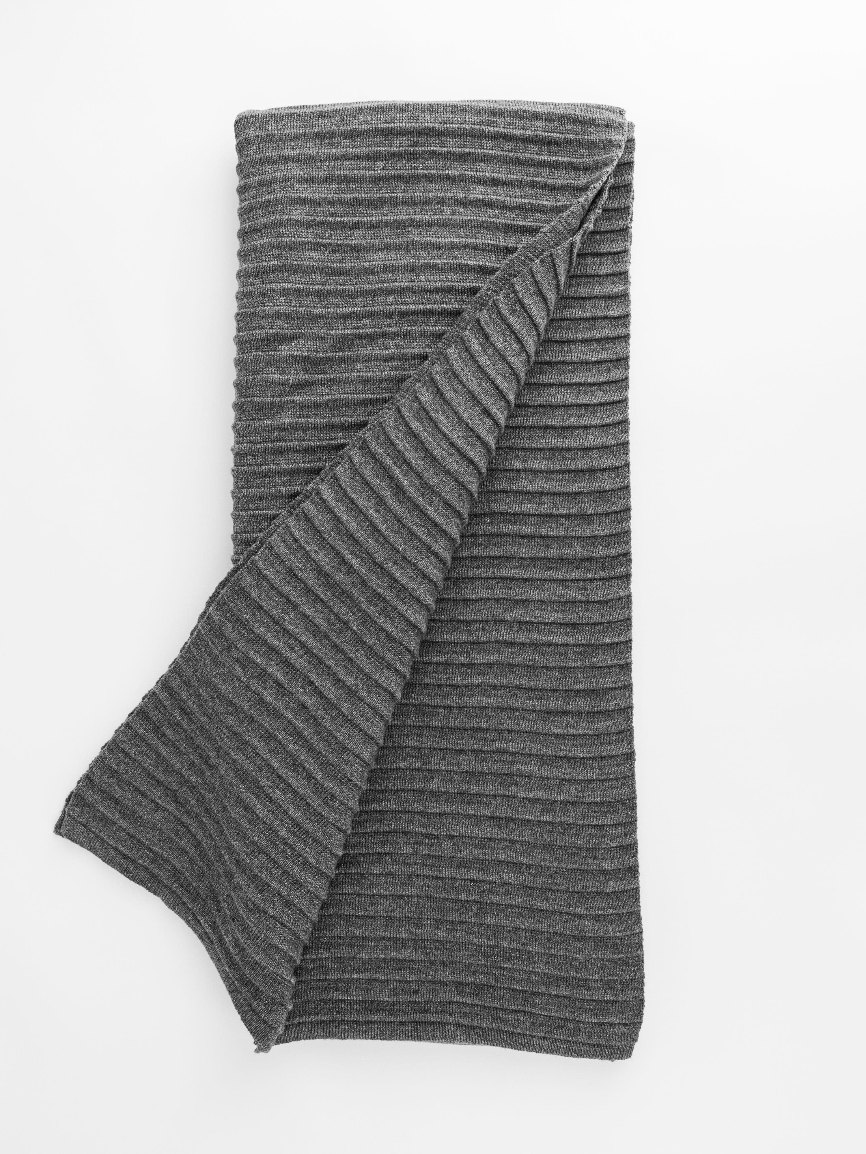 Wave Scarf - Image 3